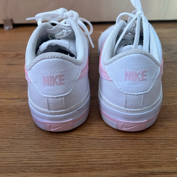 Pink and white Nike shoes (worn once) - Picture 3 of 4